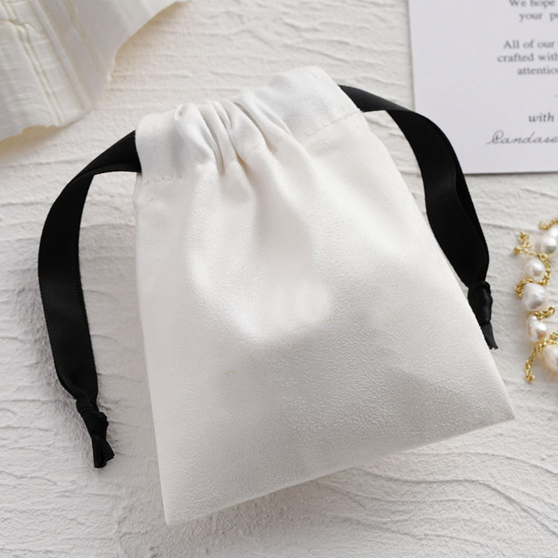 Bolsas de regalo de gamuza de  - Eyelash Extension Logo reseña y precio
